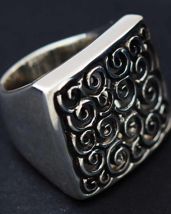 ANILLO-RECTANGULAR-RISOS