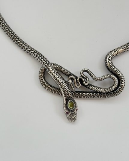 Gargantilla en plata de ley Serpiente
