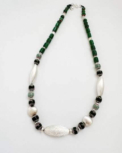 Collar plata y Murano Verde