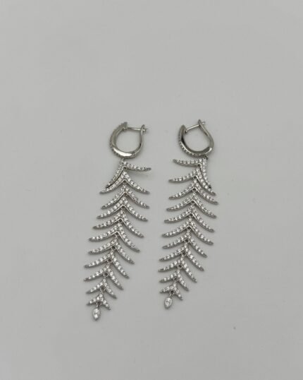 Pendiente plata y circonita Pluma