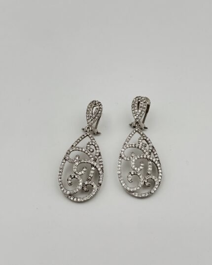 Pendiente plata y circonita gota